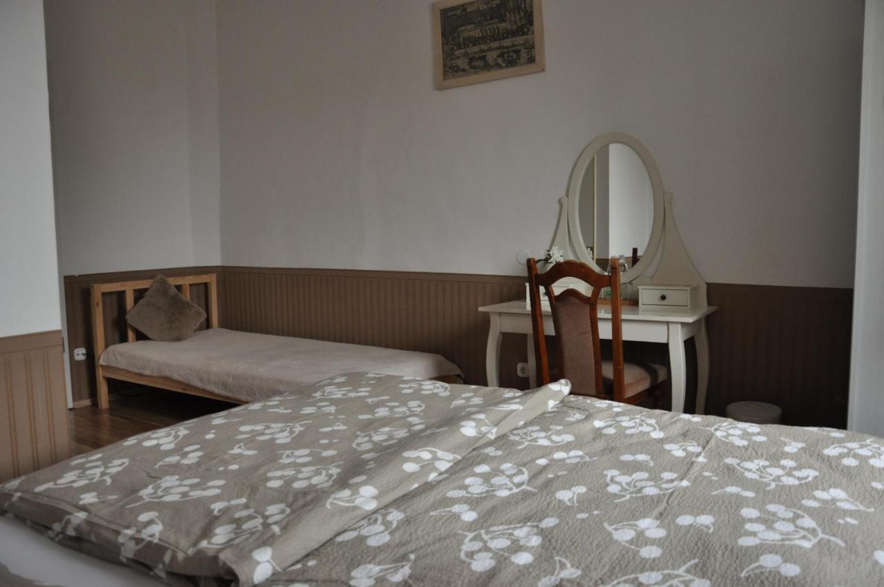 Gloriett Panzio Bed & Breakfast Fertőboz Exterior foto