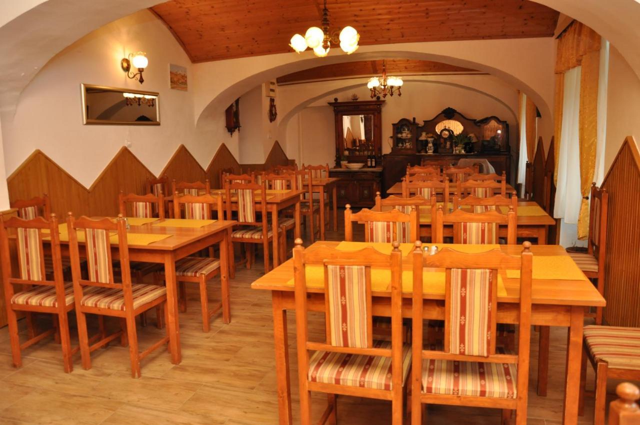 Gloriett Panzio Bed & Breakfast Fertőboz Exterior foto