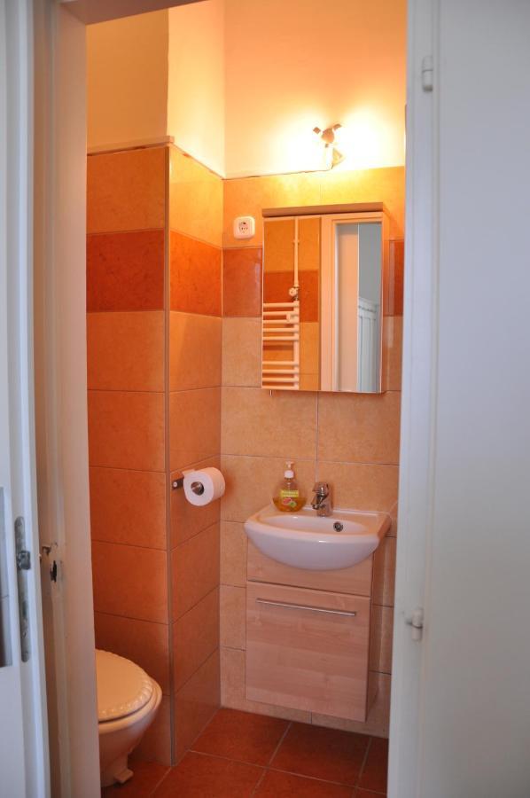 Gloriett Panzio Bed & Breakfast Fertőboz Exterior foto