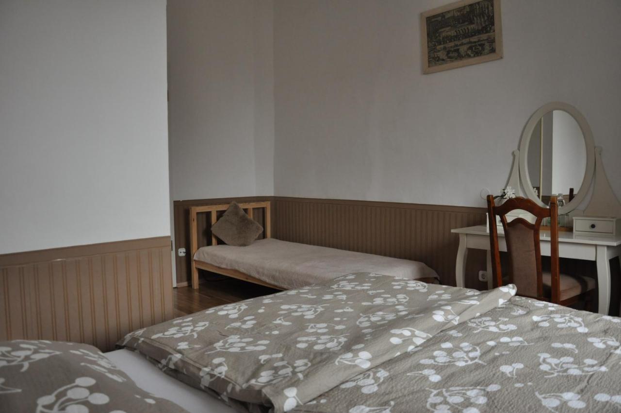 Gloriett Panzio Bed & Breakfast Fertőboz Exterior foto