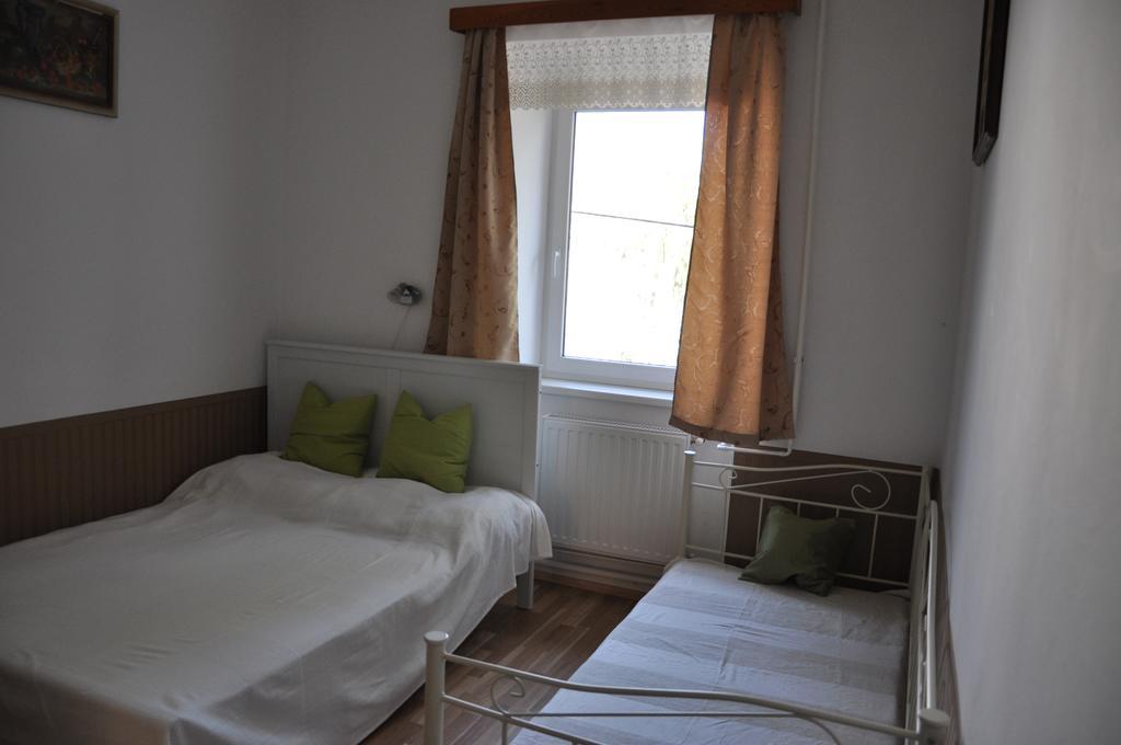Gloriett Panzio Bed & Breakfast Fertőboz Exterior foto